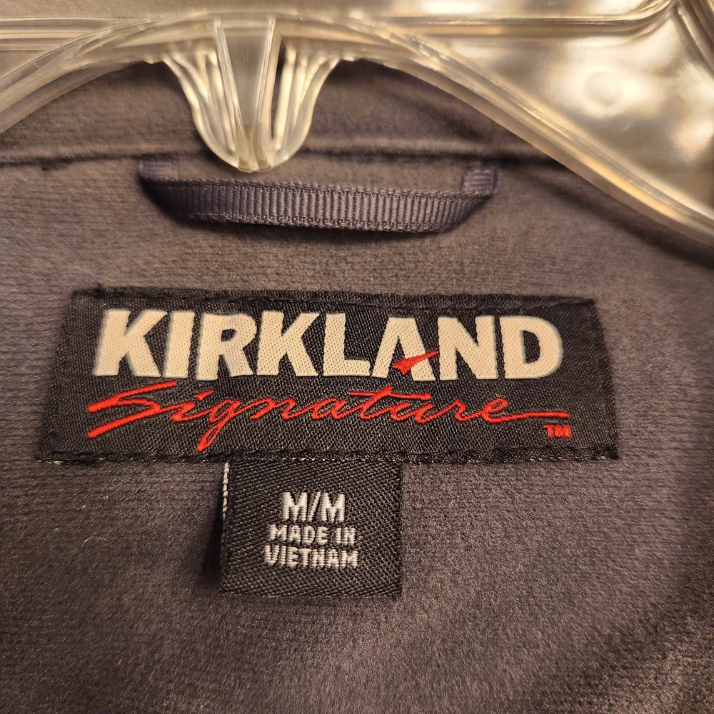 Kirkland Signature Men's Bold Red and Charcoal Jacket - Picture 3 of 3